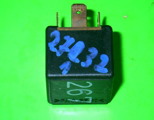 Air Conditioning Relay VW Passat Variant (3B5), AUDI 100 (4A, C4), AUDI A6 (4A, C4)