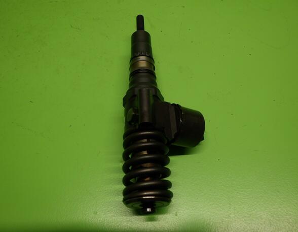 Injector Valve VW Touran (1T1, 1T2), VW Passat Variant (3C5)