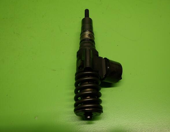 Injector Valve VW Touran (1T1, 1T2), VW Passat Variant (3C5)