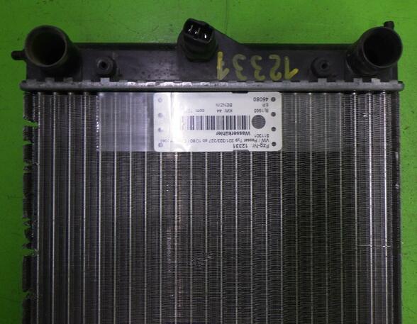 Radiator VW Passat (32B)