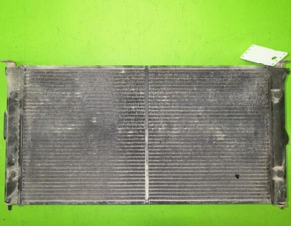 Radiator VW Passat (32B)