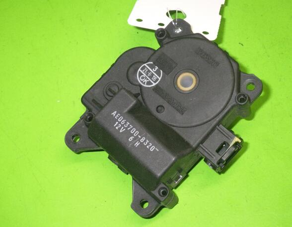 Heater Motor Flap Control Unit MITSUBISHI Colt VI (Z2A, Z3A)