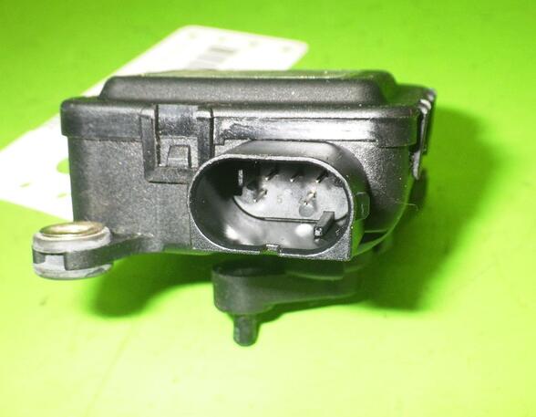 Heater Motor Flap Control Unit AUDI A6 Avant (4B5), AUDI Allroad (4BH, C5)