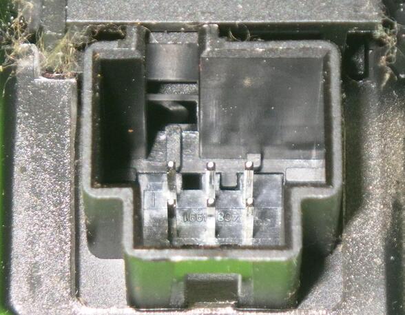 Stellmotor Lüftung links