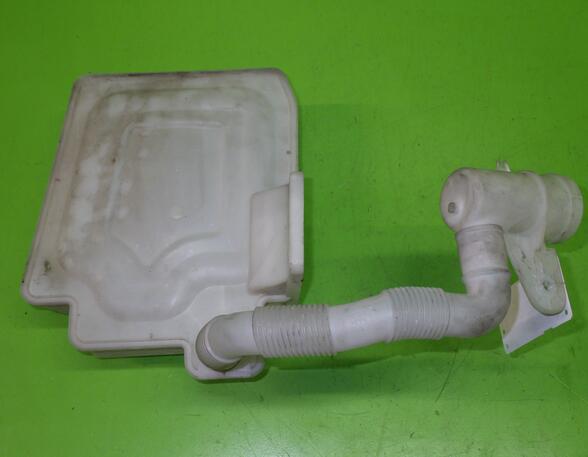 Washer Fluid Tank (Bottle) AUDI A3 (8P1), AUDI A3 Sportback (8PA), VW GOLF V (1K1), VW GOLF VI (5K1)