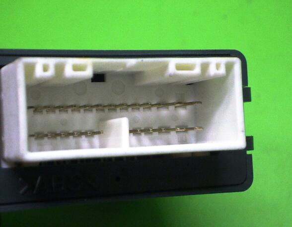 Central Locking System Control Unit TOYOTA Yaris (NCP1, NLP1, SCP1)