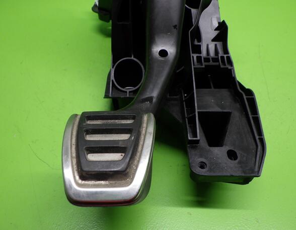 Pedal Assembly VW TOURAN (5T1)