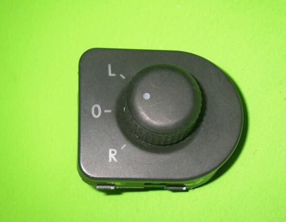 Mirror adjuster switch VW Golf IV Variant (1J5), VW Bora Variant (1J6)