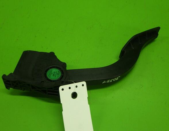 Accelerator pedal OPEL Karl (C16)