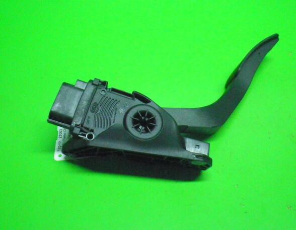 Accelerator pedal FORD Fiesta VI (CB1, CCN)