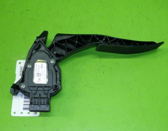 Accelerator pedal OPEL Insignia A (G09), OPEL Insignia A Sports Tourer (G09)