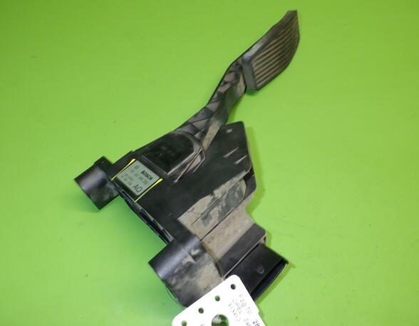 Accelerator pedal OPEL Zafira A (F75_)