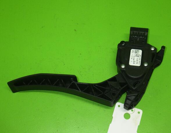 Accelerator pedal OPEL ASTRA J (P10)