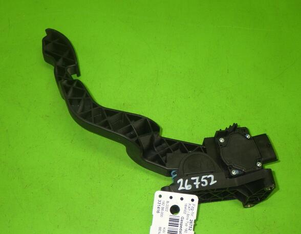 Accelerator pedal FIAT STILO (192_)