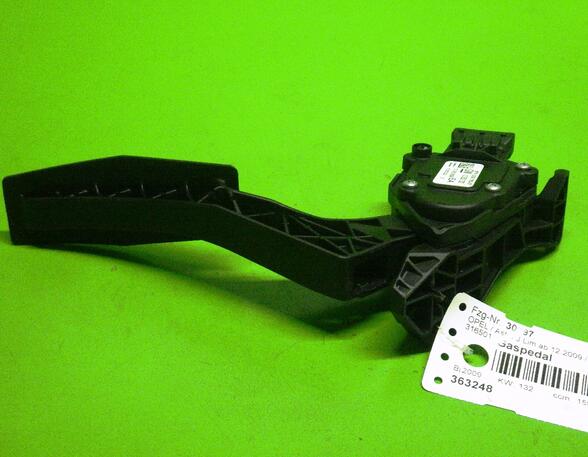 Accelerator pedal OPEL ASTRA J (P10)