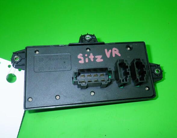 Switch for sead adjustment VW PASSAT (3B3)