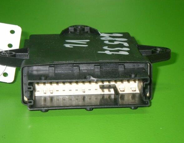 Control unit for door OPEL Signum (--)