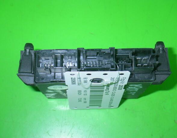 Control unit for door MERCEDES-BENZ CLK (C208)