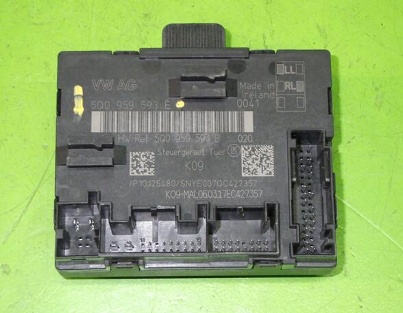 Control unit for door VW Touran (5T1)