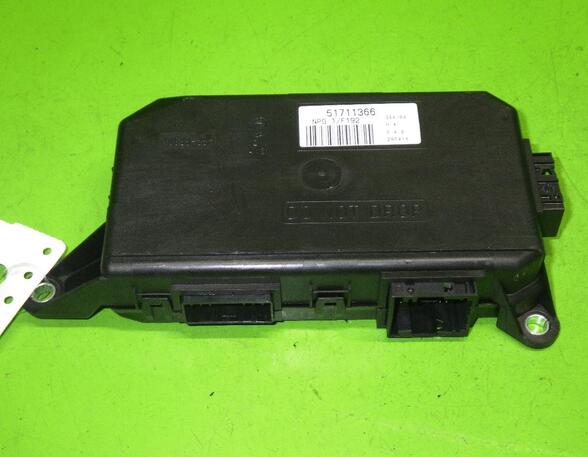 Control unit for door FIAT STILO (192_)