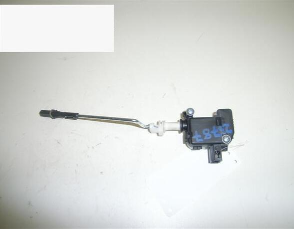 Servomotor for fuel filler flap VW GOLF PLUS (5M1, 521)