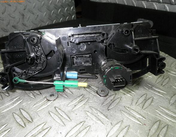 Heating & Ventilation Control Assembly MITSUBISHI COLT VI (Z3_A, Z2_A)