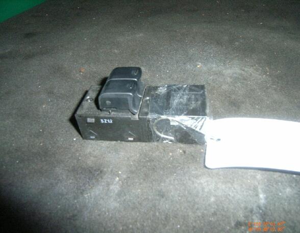 Window Lift Switch NISSAN MICRA III (K12)