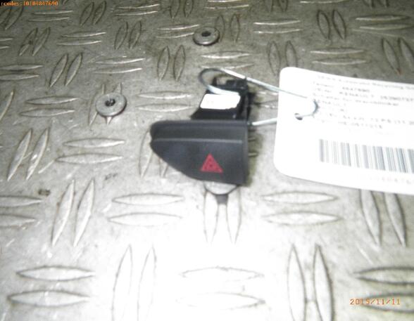 Hazard Warning Light Switch RENAULT CLIO IV