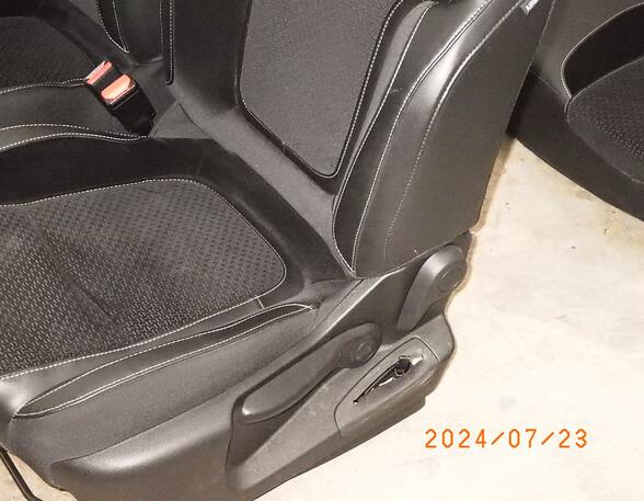 Seat RENAULT MEGANE IV Hatchback (B9A/M/N_)