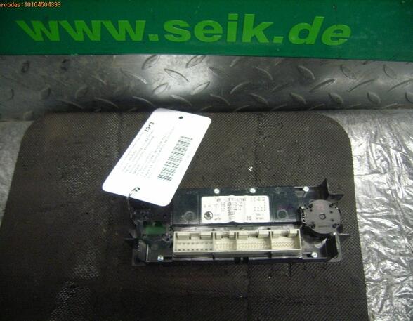 Air Conditioning Control Unit SKODA OCTAVIA I Combi (1U5)