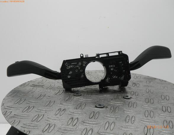 Steering Column Switch VW POLO (9N_), VW POLO Saloon (9A4, 9A2, 9N2, 9A6)