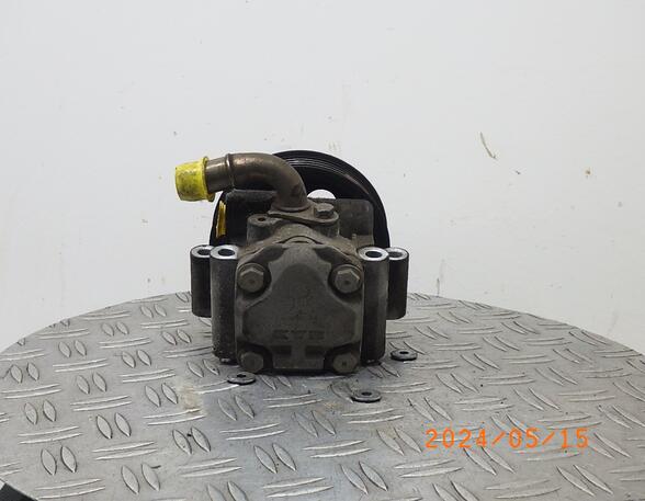 Power steering pump FORD Fiesta V (JD, JH)