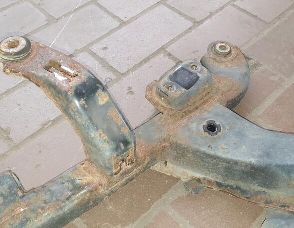 Front Axle Bracket OPEL ASTRA H Estate (A04)