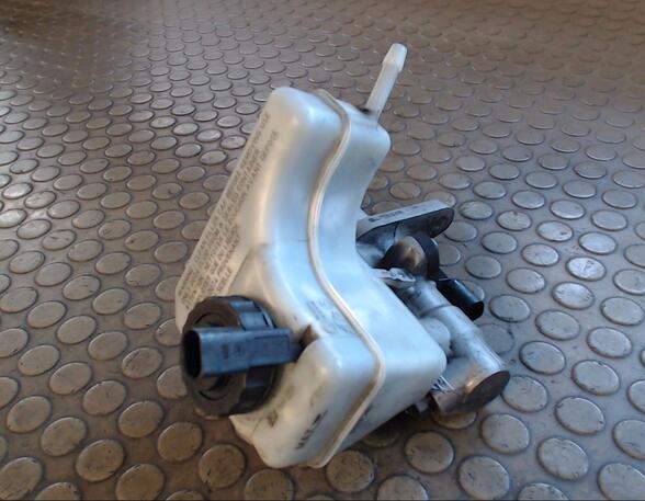 Brake Master Cylinder VW Passat Variant (3C5)