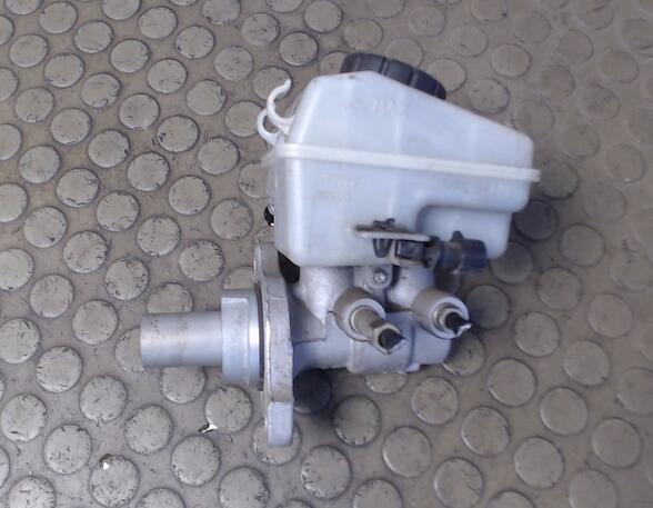 Brake Master Cylinder OPEL Astra H Caravan (L35)