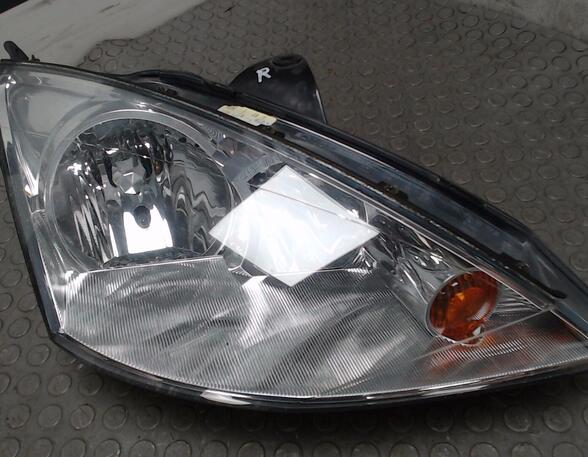 Headlight FORD Focus Stufenheck (DFW)