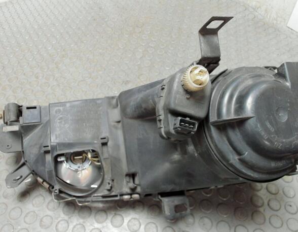 Headlight FORD SIERRA Turnier (BNG)