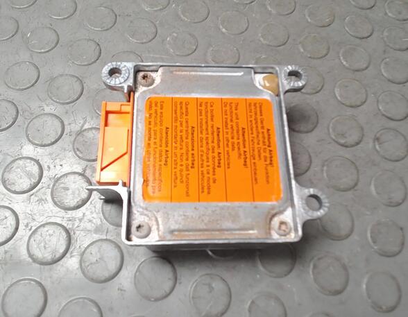 Airbag Control Unit VW Passat Variant (35I, 3A5)