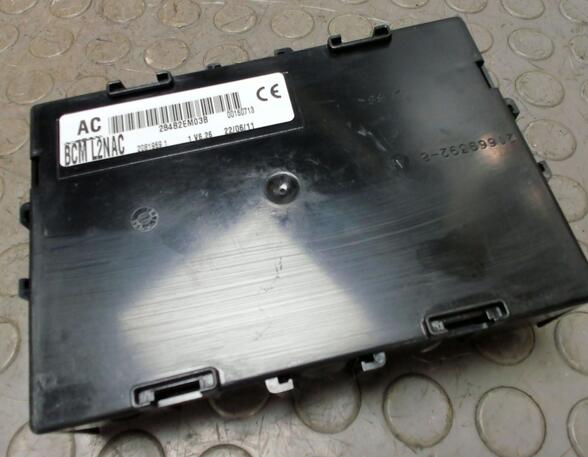 BODY CONTROL MODUL / BCM  (Steuergeräte) Nissan Note Benzin (E11) 1386 ccm 65 KW 2009>2013