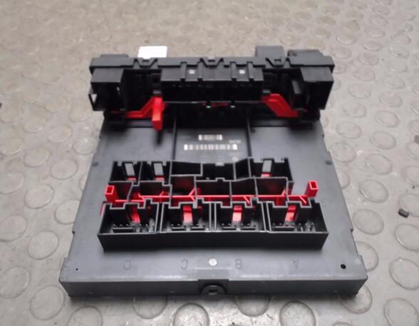 Control unit for Xenon light VW GOLF V (1K1)