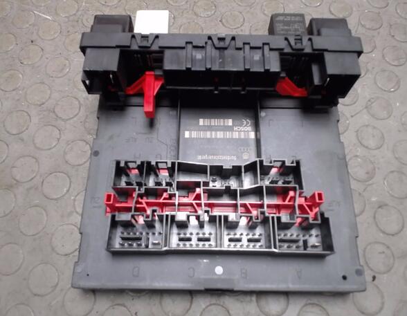 BORDNETZSTEUERGERÄT (Steuergeräte) VW Golf Benzin (1K/1KP/5M/1KM) 1984 ccm 110 KW 2005>2008