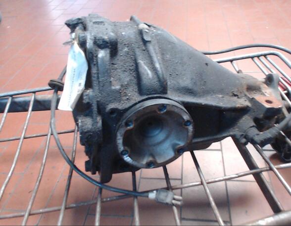 Rear Axle Gearbox / Differential MERCEDES-BENZ 124 Stufenheck (W124)