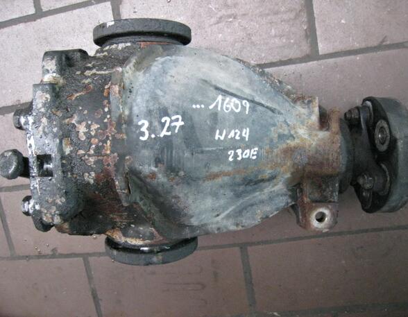 Rear Axle Gearbox / Differential MERCEDES-BENZ 124 Stufenheck (W124)