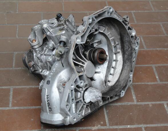 Manual Transmission OPEL Corsa C (F08, F68)