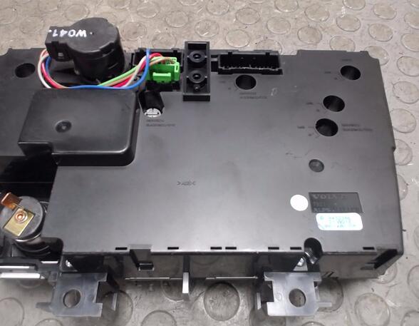 Control unit for heating and ventilation VOLVO S60 I (384)