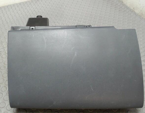 Glove Compartment (Glovebox) MITSUBISHI Colt VI (Z2A, Z3A)