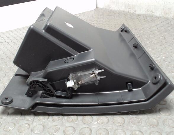 Glove Compartment (Glovebox) OPEL Meriva (--)