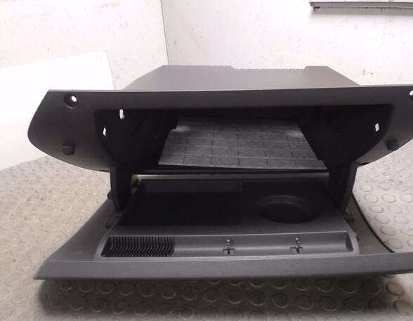 Glove Compartment (Glovebox) OPEL ASTRA H Estate (A04)