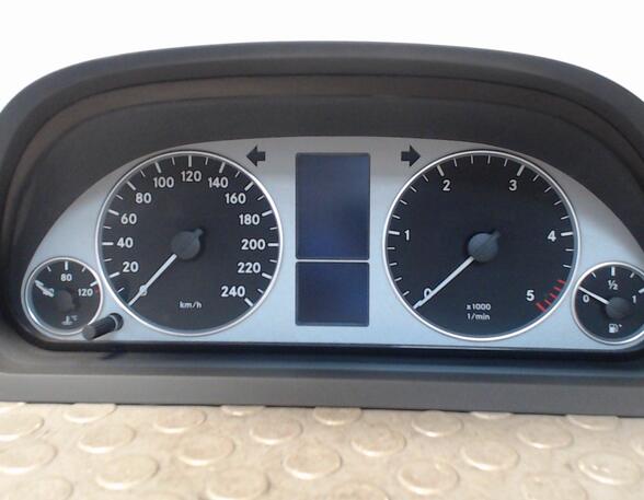 Instrument Cluster MERCEDES-BENZ A-Klasse (W169)