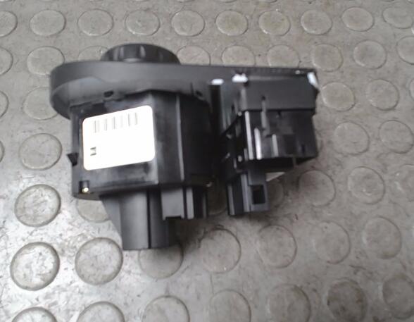 Safety Belts SEAT TOLEDO III (5P2)